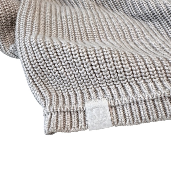 Lululemon | Ribbed Turtleneck Sweater | XS | Grey | Minimalist | Casual | Cozy - Picture 7 of 16